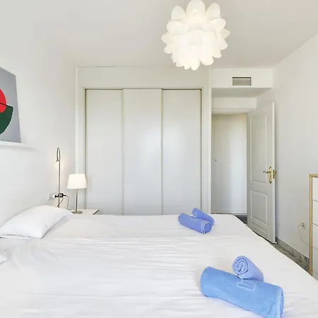 Lorcrisur By Interhome